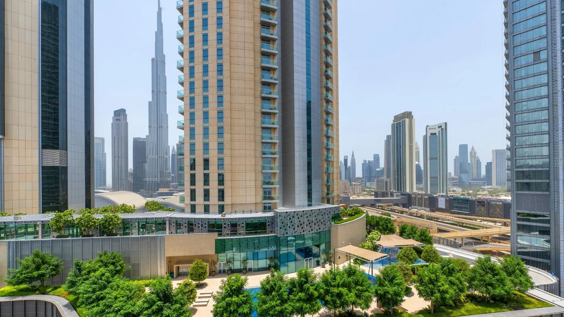 Damac Maison Mall Street Residences دبي 0*,