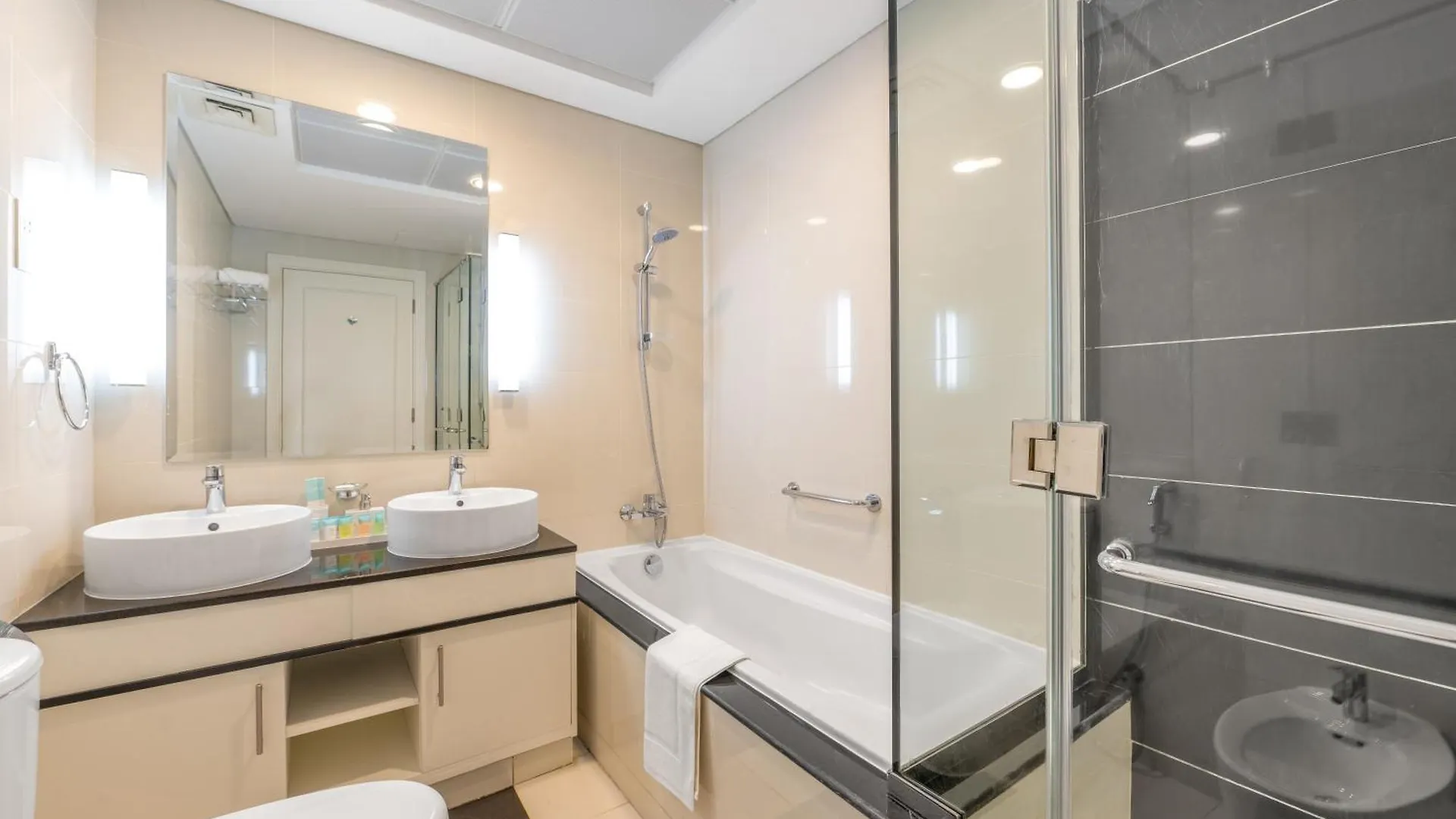Damac Maison Mall Street Residences Dubaj